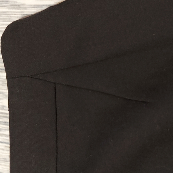 Ann Taylor Woman's aline skirt black - Picture 2 of 5